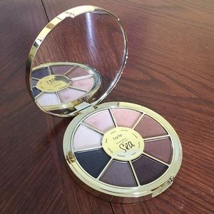 Tarte Rainforest of the Sea eyeshadow palette